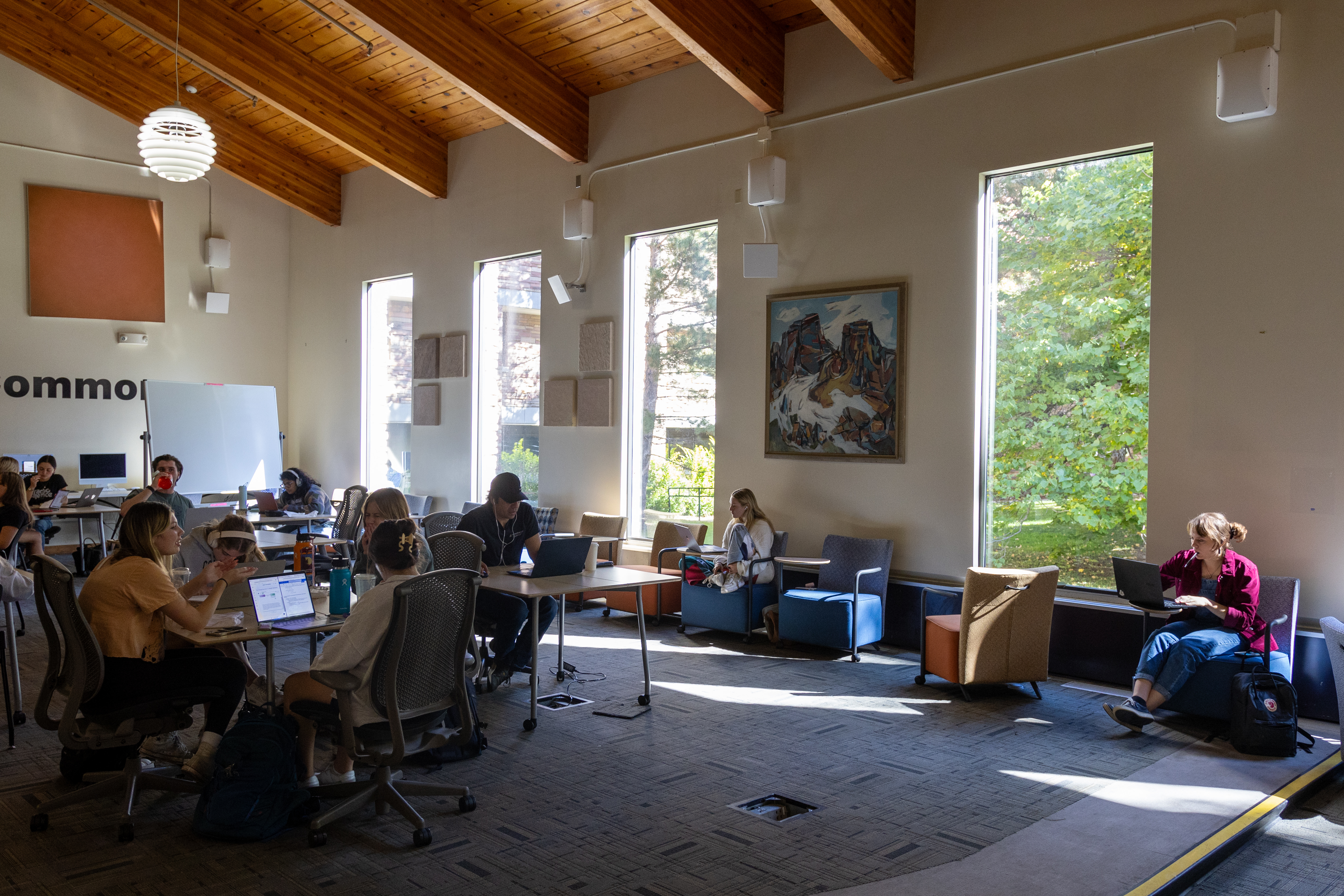 Students studying in Norlin Commons